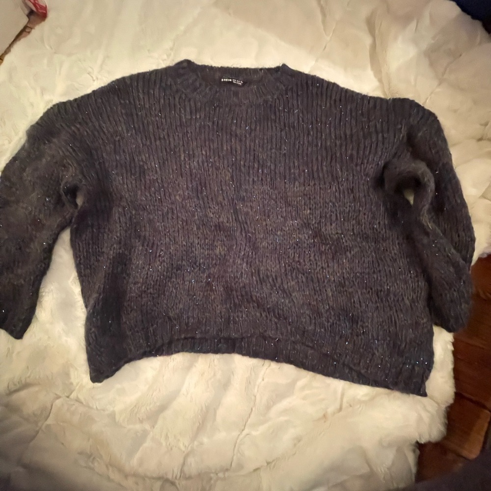 Medium sweater